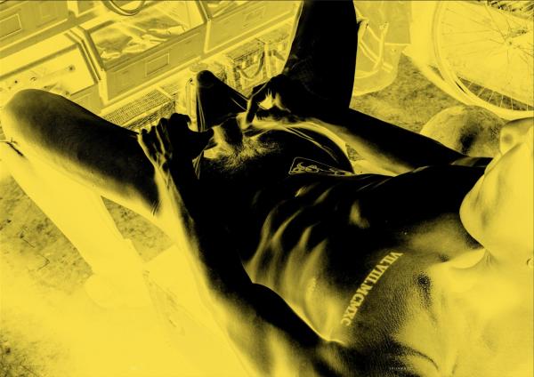 Tight-01--Arm-Akkharat